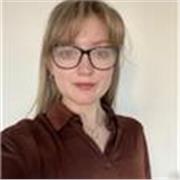 Profesor de inglés apasionado y con amplia experiencia.