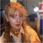 Offro un’esperienza di imparare l’inglese con una ragazza irlandese. 