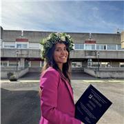 Studentessa universitaria impartisce lezioni di inglese e spagnolo (elementari e medie)