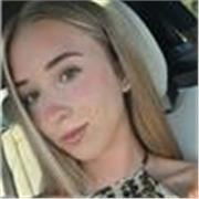 Estudiante de Medicina ofrece apoyo académico, especialmente en biología hasta Bachillerato en Madrid, fomentando la comprensión.