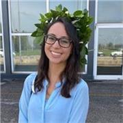 Laureata in Lingue e Traduzione, con esperienza in lezioni per adulti e ragazzi. Imparariamo inglese insieme ✨