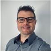 Profesor nativo de inglés especializada en conversación y fluidez