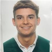 Estudiante en el cuarto grado de Educación Primaria en la facultad de Ciencias de la Educación en A Coruña.