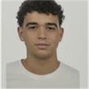 Chico de 17 años que esta estudiando  primero de bachillerato 