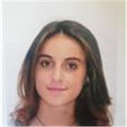 Studentessa di giurisprudenza che aiuterà a superare le difficoltà