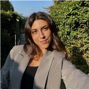Sono una studentessa di Psicologia e laureata in economia, pronta ad aiutarvi con i vostri compiti!