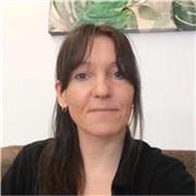 Spanischunterricht für alle Altersgruppen mit kreativen Materialien und individueller Zielsetzung