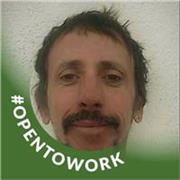 Me defino como una persona cercana, organizada y muy orientada a resultados, con facilidad para adaptar la enseñanza a cada alumno