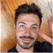 Insegnante bilingue certificato CAE, pronto ad aiutarti :)