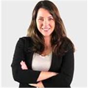 Me defino como una persona dinámica, innovadora y empatiza. Además me caracterizo por ser cercana y comprensiva. 