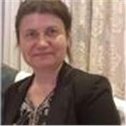 Profesora de ingles y francés imparte clase para niños de todas las edades