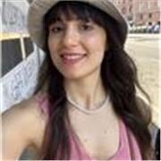 Insegnante di spagnolo con esperienza diretta sul campo, offre lezioni private online di lingua spagnola per studenti e adulti