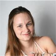 Estudiante del profesorado de educación primaria da clases de lengua y literatura