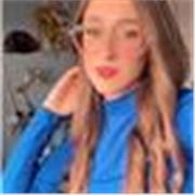 Maestra titulada en personas con dependencia y educadora infantil 