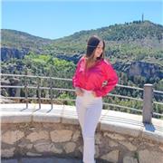 Me considero una persona responsable, comprometida en mi trabajo estoy dispuesta a dar clases a cualquier curso principalmente primaria.