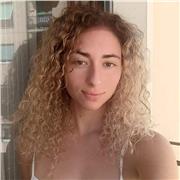 Laureanda in Psicologia impartisce lezioni di italiano e matematica e aiuto compiti di scuola in tutte le materie per bambini di elementari e medie