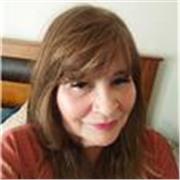 Profesora de Educación Básica Mención en Ciencias Naturales