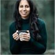 I'm a coach and I live with chronic illness. It's hard being ill when you're trying to learn, right? Let's do this together!
