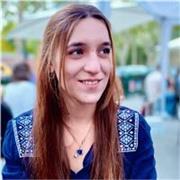 Laureata offre servizio di traduzione da e verso inglese, tedesco, francese e italiano
