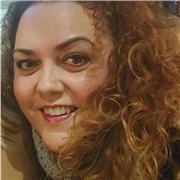 Docente con amplia experiencia en dar clases particulares de inglés. Titulada e  C1 y apasionada del idioma y la enseñanza