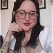 Soy una persona que se caracteriza por transmitir la información de forma accesible y sencilla para poder integrarla mejor.