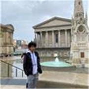 Chemistry tutor helping students reach high grades for student in year 10 and below