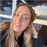 Graduada en Educación Primaria. Ofrezco clases de refuerzo e idiomas en Aguadulce (Almería), posibilidad de moverme al domicilio.