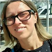 Insegnante madrelingua russa offre lezioni di grammatica e conversazione ai ragazzi di scuola superiore e università