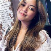 Profesora nativa de inglés (ESL) con 4 años de experiencia. Activa, cariñosa y con muchas ganas de aprender
