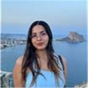 Soy una persona responsable y paciente.
Puedo ayudar con deberes a niños de Primaria.
Estudiando temario de bachillerato artístico