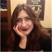 Giovane grafica e artista si rende disponibile per lezioni di disegno, disegno tecnico, storia dell'arte e disegni espressivo