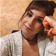 Profesora de infantil imparte clases de cualquier materia