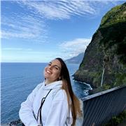 Laureata in Scienza Naturali offre ripetizioni in ambito scientifico e aiuto compiti a ragazzi di elementari, medie e superiori