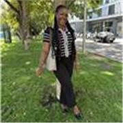 I'm a very good English teacher and I’m willing to teach anyone who is willing to learn 