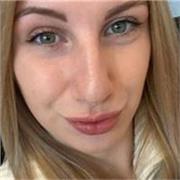 Appassionata di letteratura offre lezioni di italiano