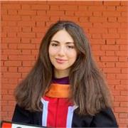 English teacher, with 3 years of teaching experience, offers private English lessons for children and adults