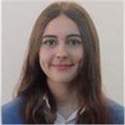 Estudiante imparte clases de inglés a niños/as de primaria o ESO. Cuento con los títulos B1 y B2 de Cambridge, en proceso de formación de C1. Bachillerato finalizado (9'24/10). Disponibilidad flexible durante el verano. Consultar dudas al correo electróni
