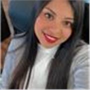 Profesora de matemáticas imparte clases preferiblemente en cursos superiores de secundaria