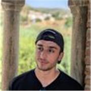 Sono uno studente di Ingegneria che da anni offre ripetizioni di Matematica e Fisica per ragazzi delle medie e delle superiori