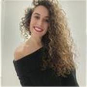 Profesora de secundaria de inglés con estudios en Filologia y Máster de profesorado