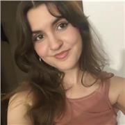 Estudiante de medicina y música con matrícula de honor en bachillerato capaz de dar clases hasta cuarto de la ESO.