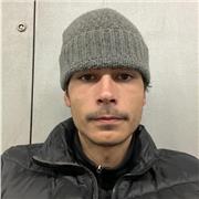 Portuguese tutor with experience in giving music lessons. Passionate about passing my knowledge