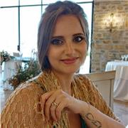 Laureata in lingue in interpretariato e traduzione impartisce lezioni private di francese