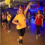 Profesional del deporte con enfoque en entrenamiento personalizado para reduccion de grasa, musculacion, clases de danza latina