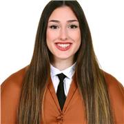 ¡Hola! Soy Alejandra. Actualmente tengo 21 años, acabo de terminar mis estudios en Ingeniería de la Salud, mención en Biomédica