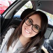 Doy clases particulares a nivel de primaria y primero de la eso, tanto de matemáticas, lengua y ciencias. Soy profesora de educación primaria