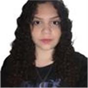 Profesora de Biología imparte clases a niños de cualquier edad