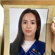 Estudiante de traducción e interpretación con C1 Cambridge y B2 de francés ofrece clases de lengua castellana y literatura