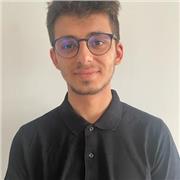 Étudiant en réalisation d'applications, je cherche à partager mes connaissances dans l'espoir de créer de nouvelles passions