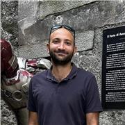 Sono un insegnante eclettico e ricco di inventiva. Le materie umanistiche o scientifiche non fanno differenza, sono il mio forte!